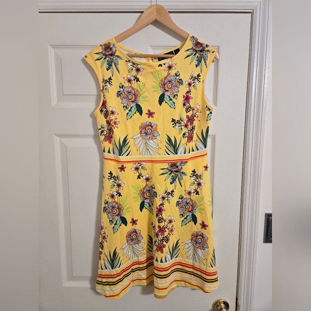 New York & Company Yellow and Pink Floral Dress With Pockets Size Large